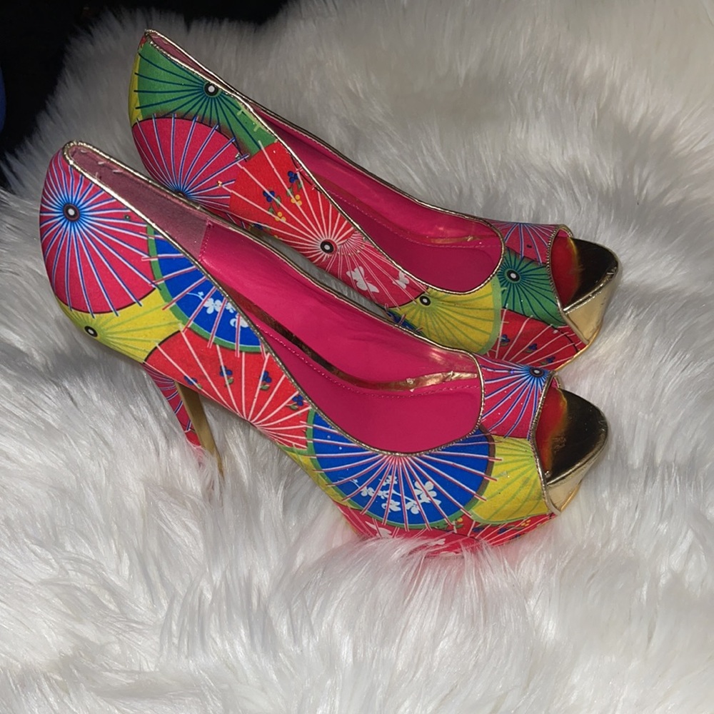 Peep Toe Platform Heels 👠